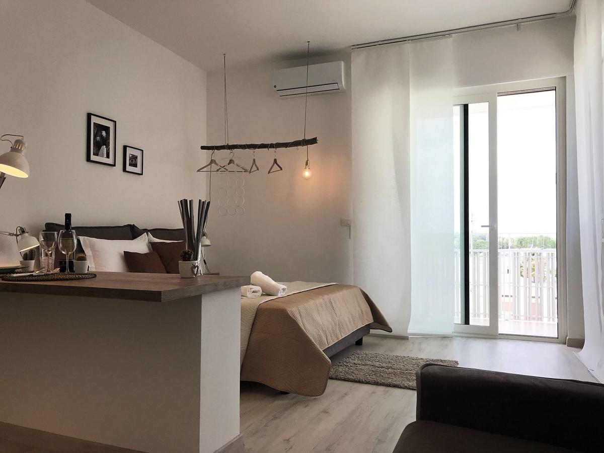 Viatorem Suites Torre dell'Orso Εξωτερικό φωτογραφία